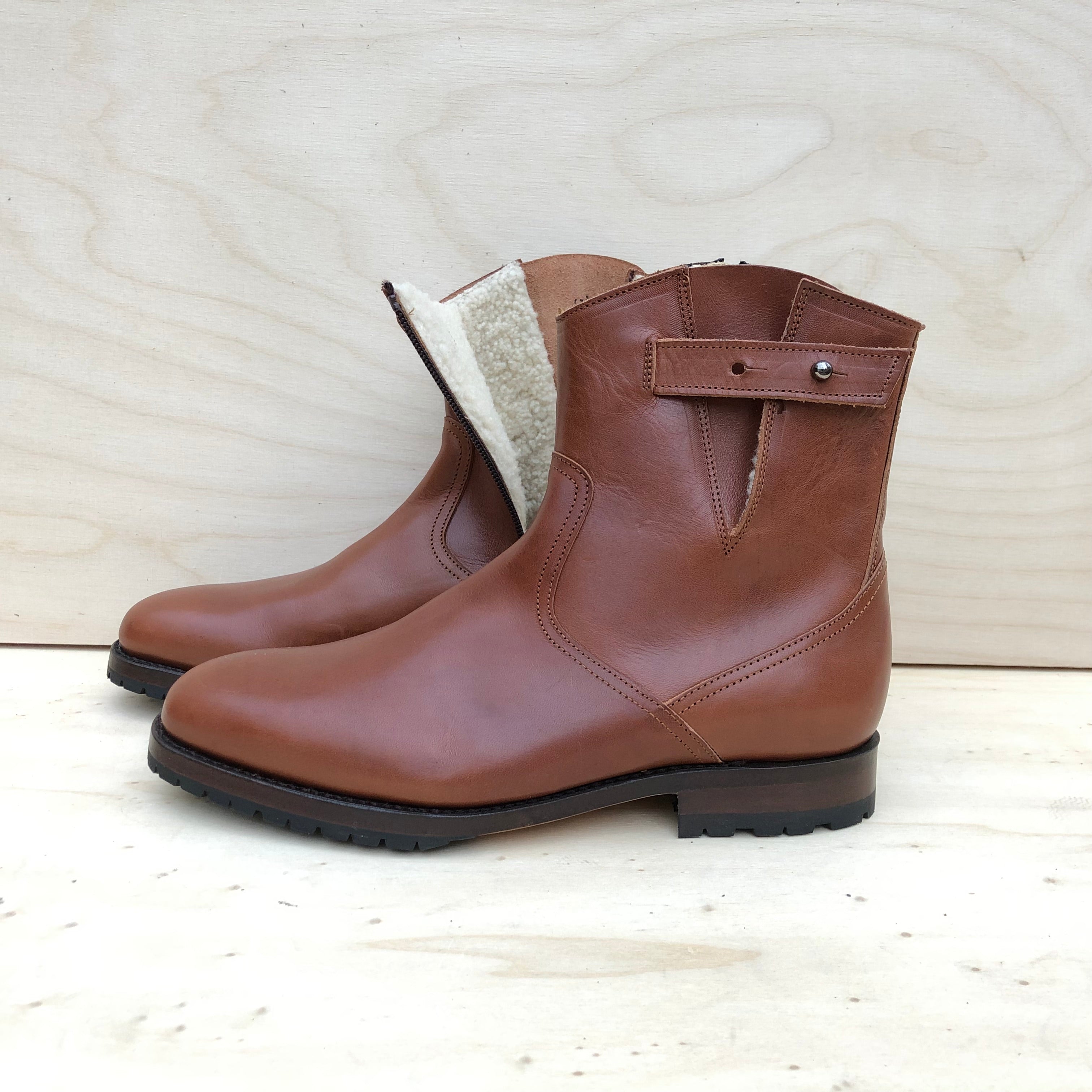 Rahmengenähte Stiefelette JEAN mit Lammfellfutter