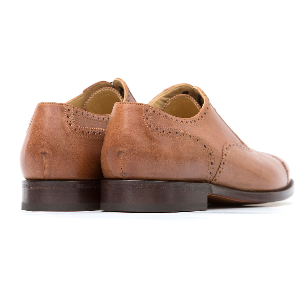 Rahmengenähter Half-Brogue (Semi-Brogue)