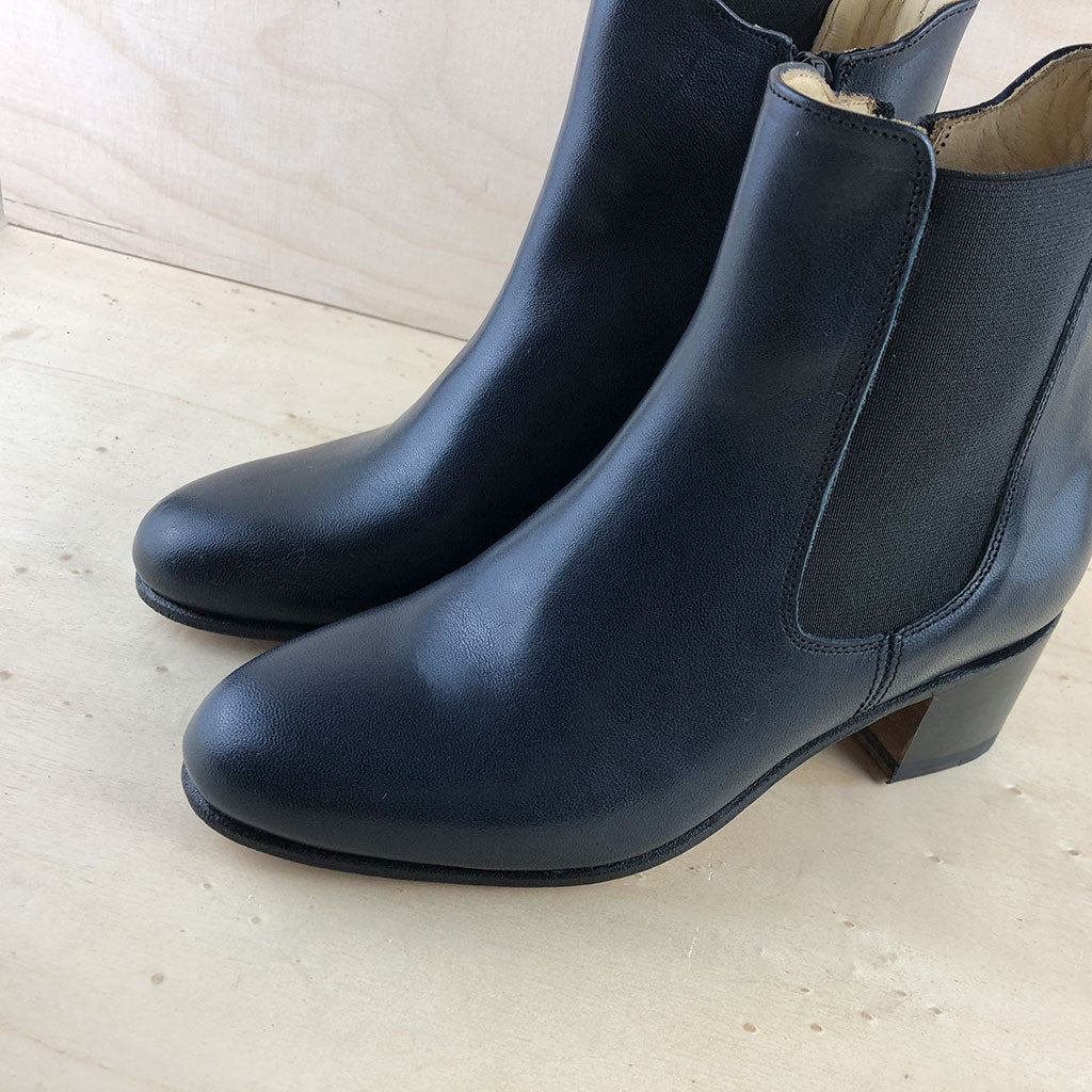 Chelsea Boots mit Blockabsatz