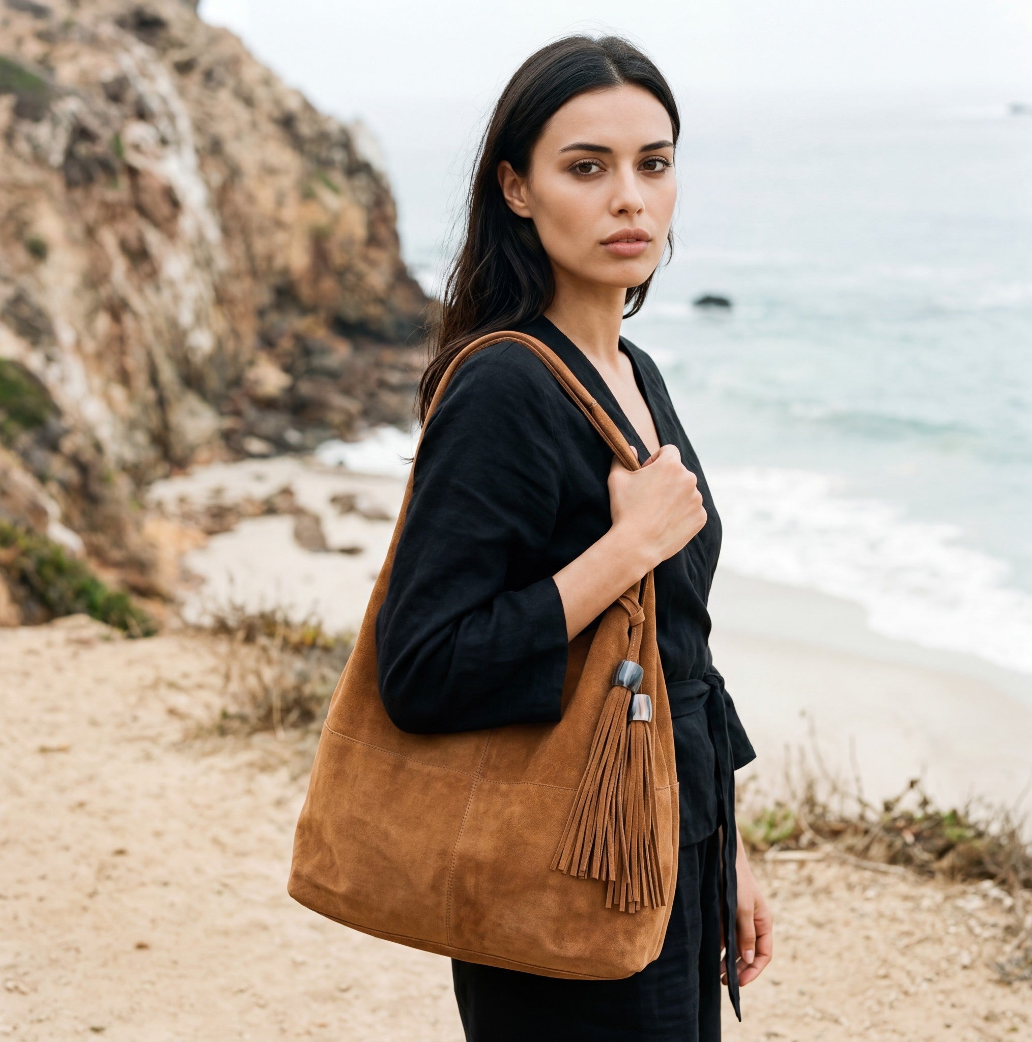 Nicay Schultertasche MEGHAN BAG Veloursleder
